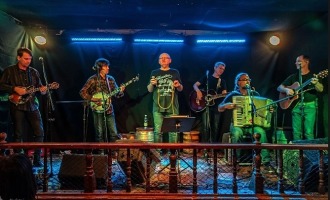 KLUB „SOBÓTKA” zaprasza na Koncert Zespołu muzycznego DTKF Shanty